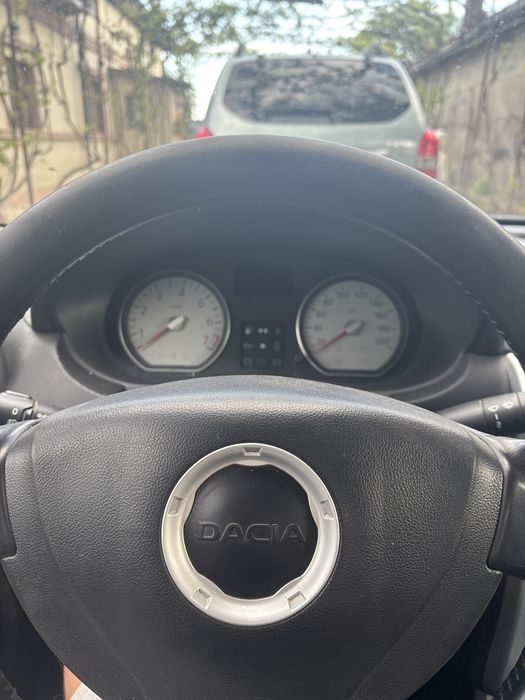 Vand dacia logan