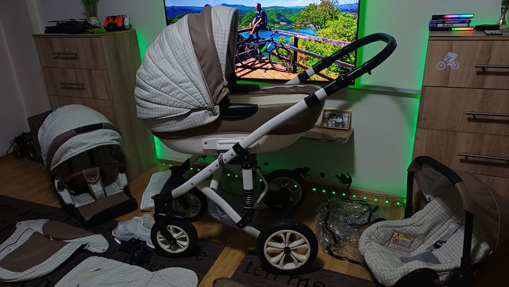 Cărucior/căruț copii 3 în 1 sport+landou+scaun auto.Krausman.