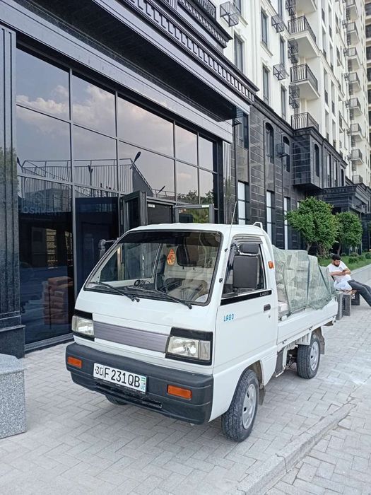 Dastafka Labo  va Changan  Shenaray moshinala bor Dastafka