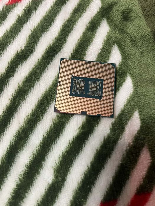 Procesor intel i5 10400f