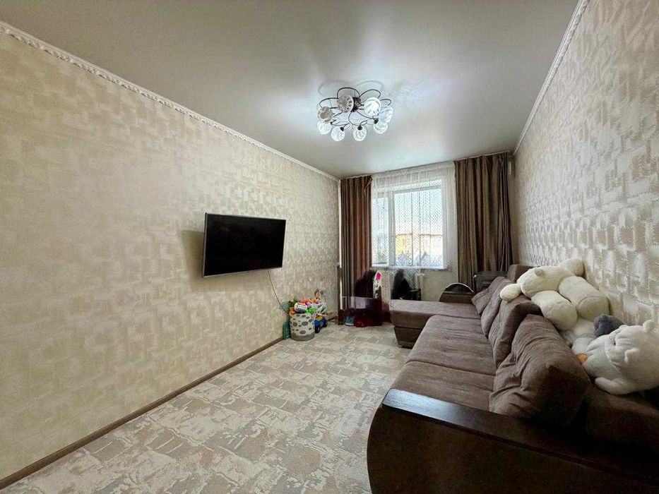 Продам 2 комнатную в Береке