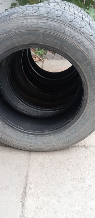 Продам недорого 215/65/16
