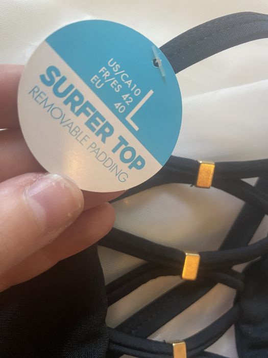 Bustiera, sutien costum de baie - surf