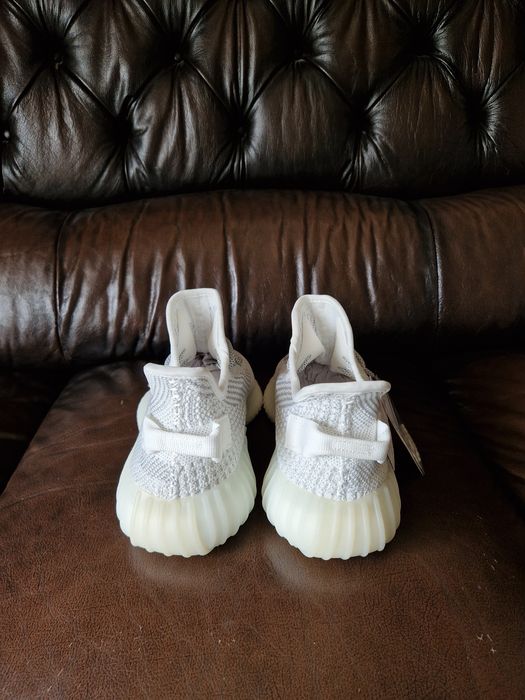 Yeezy 350 V2 Static