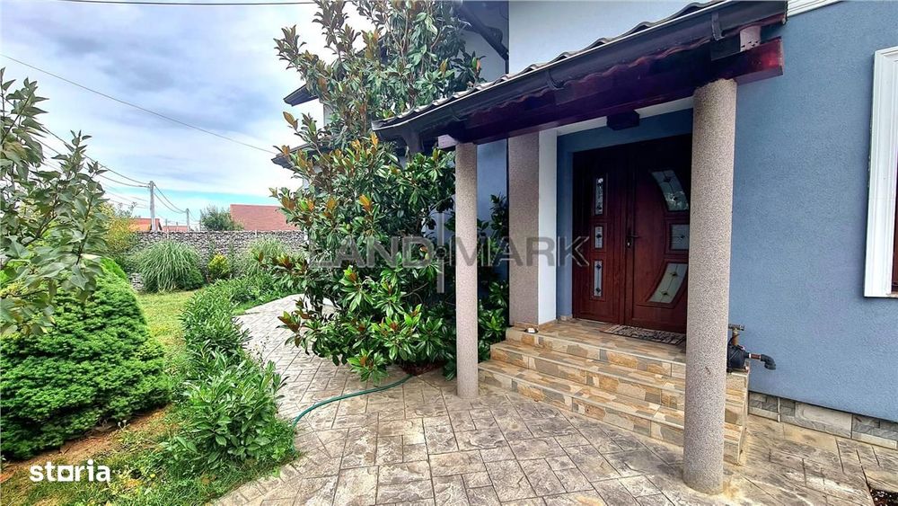 Vila individuala Sanandrei, la asfalt, zona superba