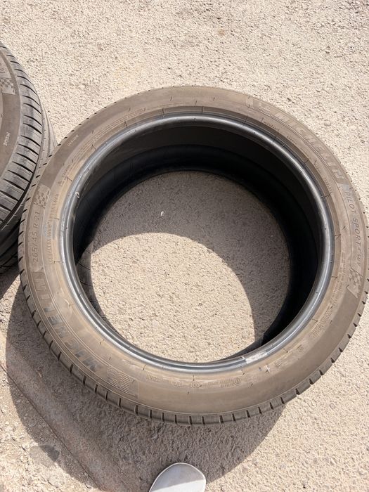 Michelin Pilot Sport SUV 265/45/R21