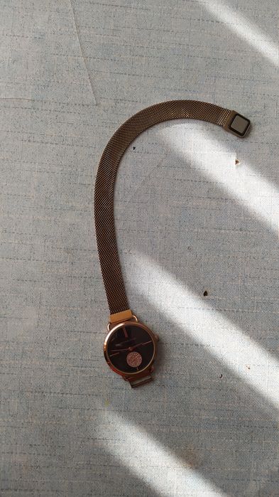 Наручные часы...