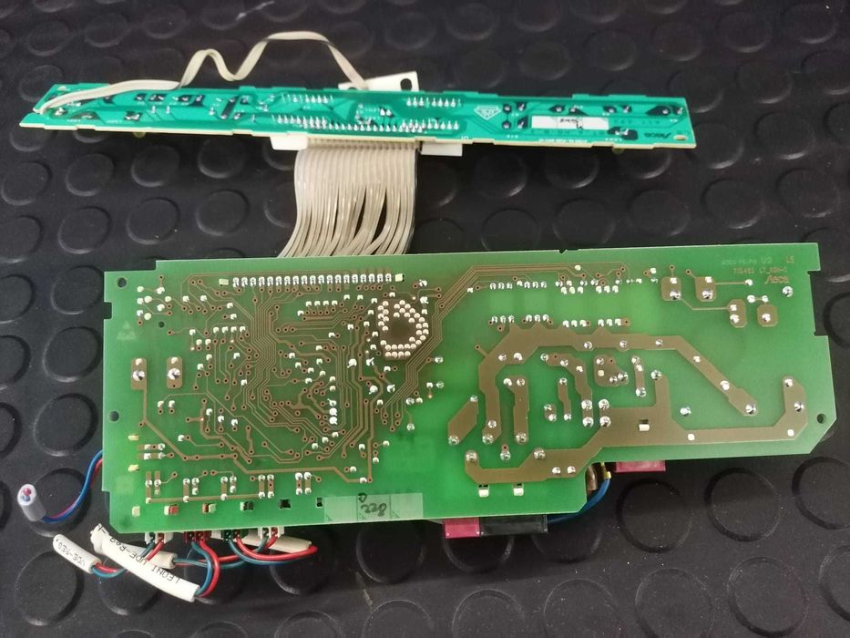 Placa electronica cu afisaj frigider Franke FCB3201 / C165