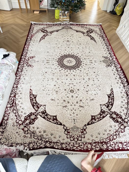 Продам ковер хорошего качества