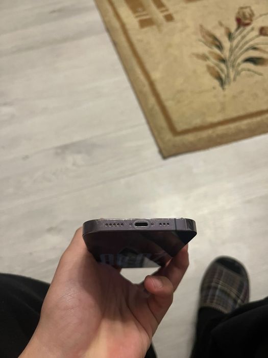 Продам Iphone 14 pro