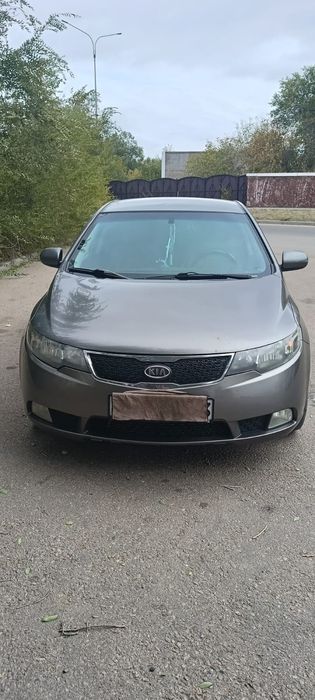Продаю Kia Cerato 2011 года