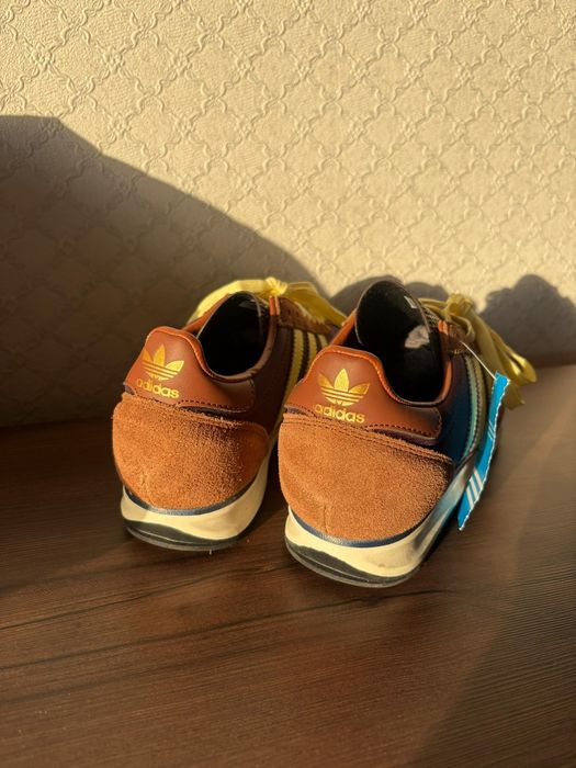 Продам кроссовки