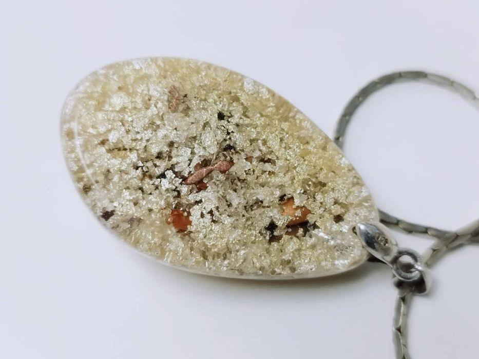 Vechi colier/lant din argint de 925, cu pandantiv cu piatra lunii