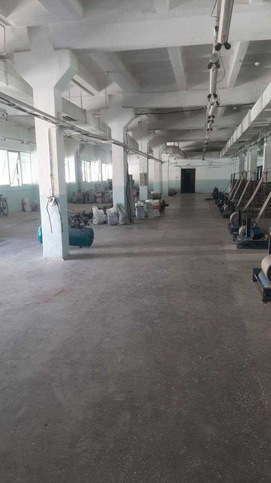 Chirchiqda ishlab chiqarish bazasi sotiladi!!!