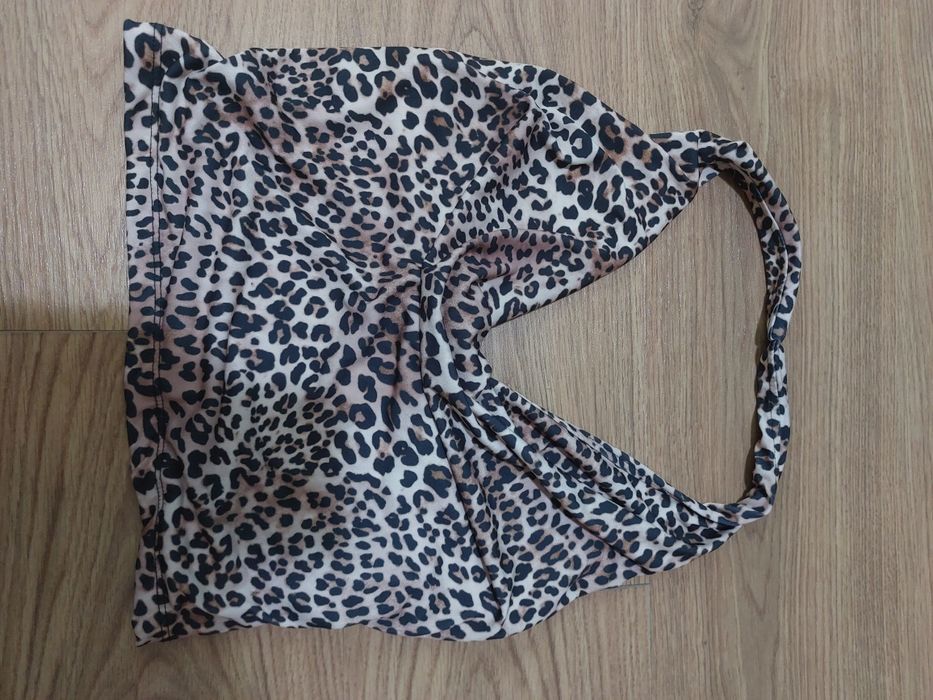 Top leopard bershka