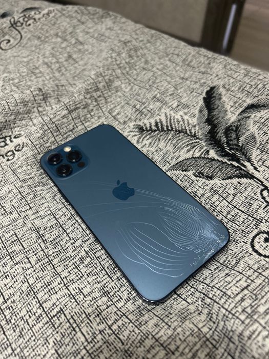 Продам 12pro без ремонта