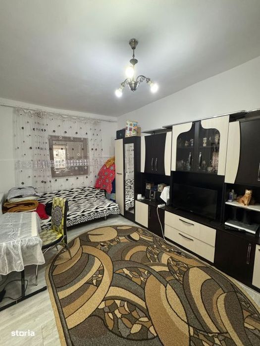 Casa de vanzare, 35 mp, zona Valea Rosie - Parcul Mare