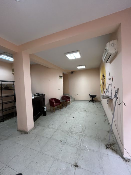 Продава се Магазин в Бургас, Център - 59 кв.м за 1017 €/кв.м - Снимка #4