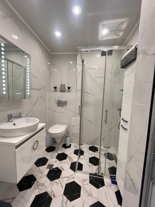 Дава се под наем Двустаен апартамент в Варна, Възраждане 1 - 72 кв.м за 747.66 € - Снимка #12