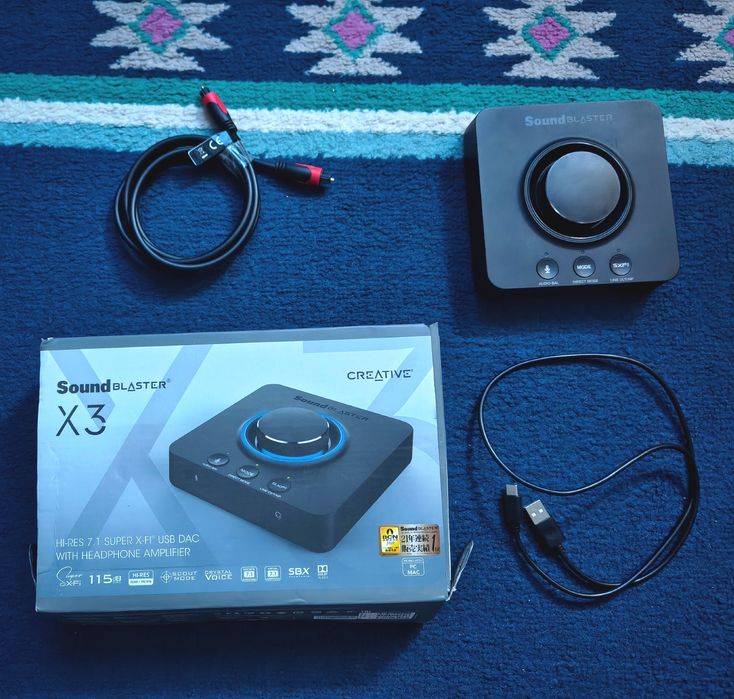 Placă de sunet Creative Sound Blaster X3 (utilizată doar o dată) + cadou cablu optic TOSLINK