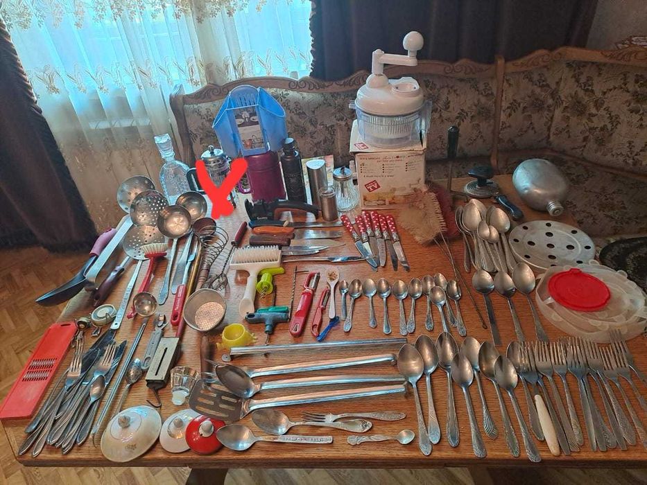 Кухонная утварь и посуда