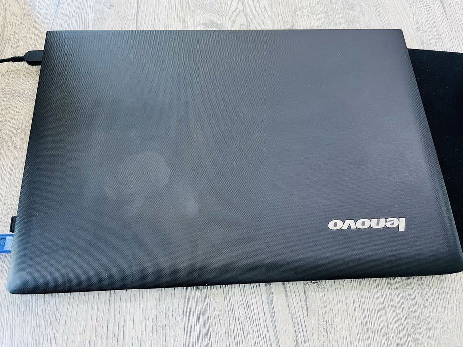 Ноутбук Lenovo сатылады