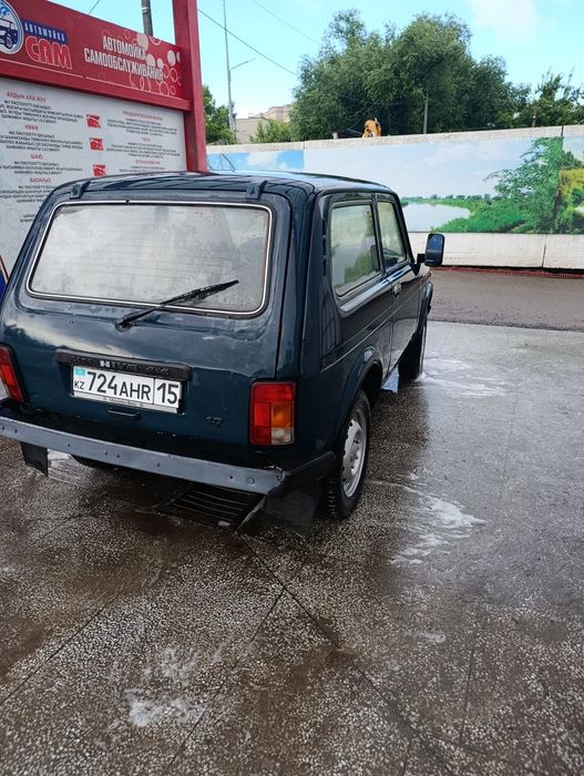 Продам ниву 21213