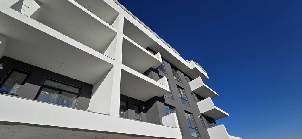 Apartament 3 camere de vanzare -  cartier  RIVIERA