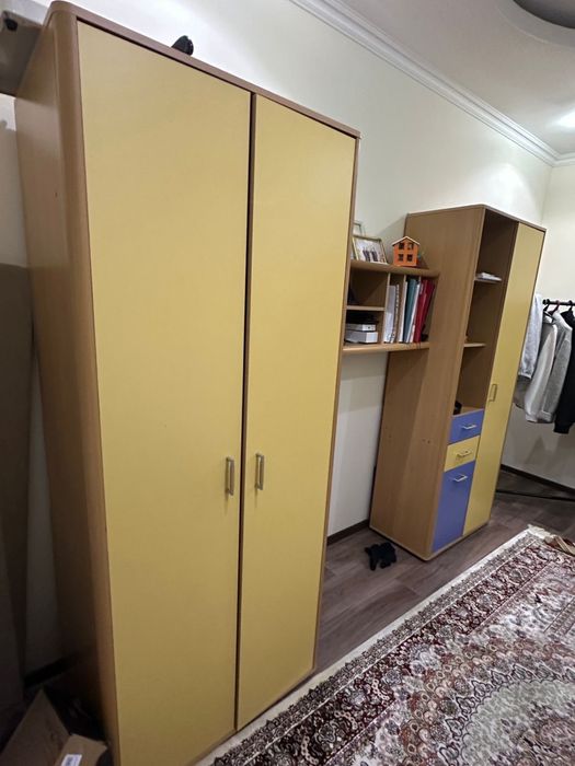 Шкаф для комнаты детский