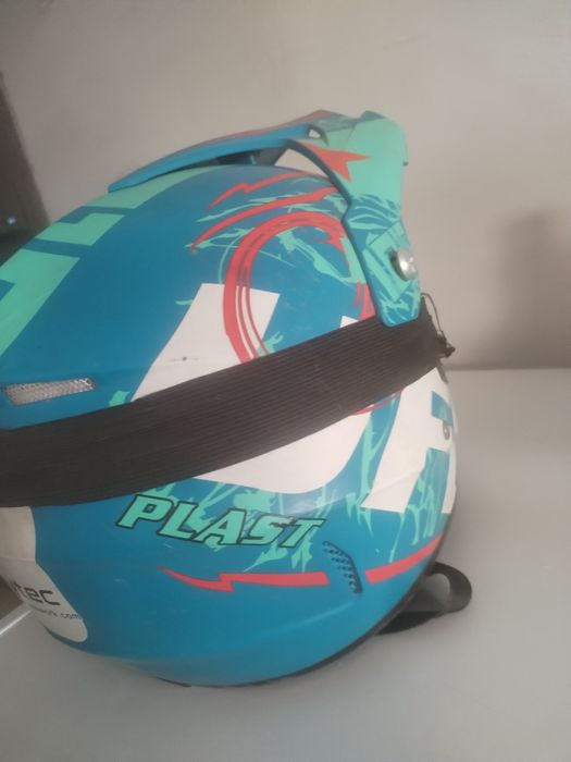 Vând cască Enduro