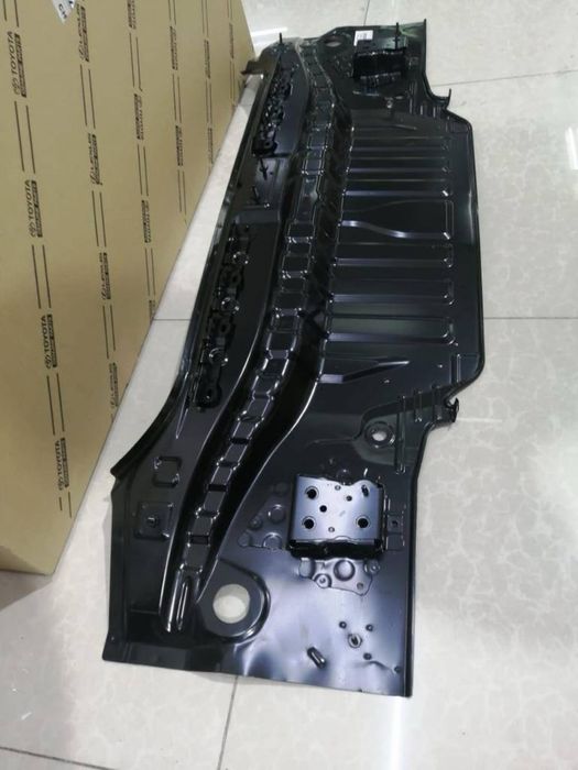 Фартук Камри 70/75  Задняя панель