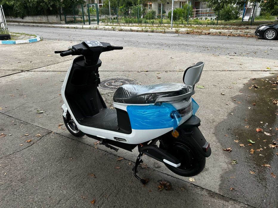 Скутер електрически 1500 W