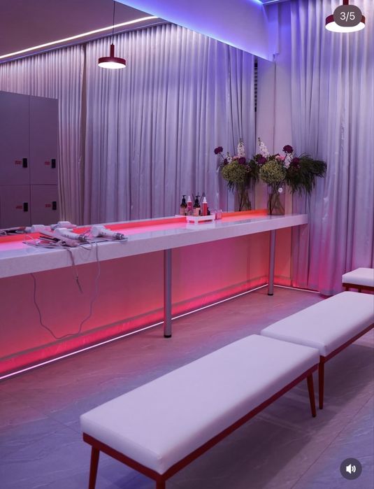 Абонемент в фитнес клуб WOOM