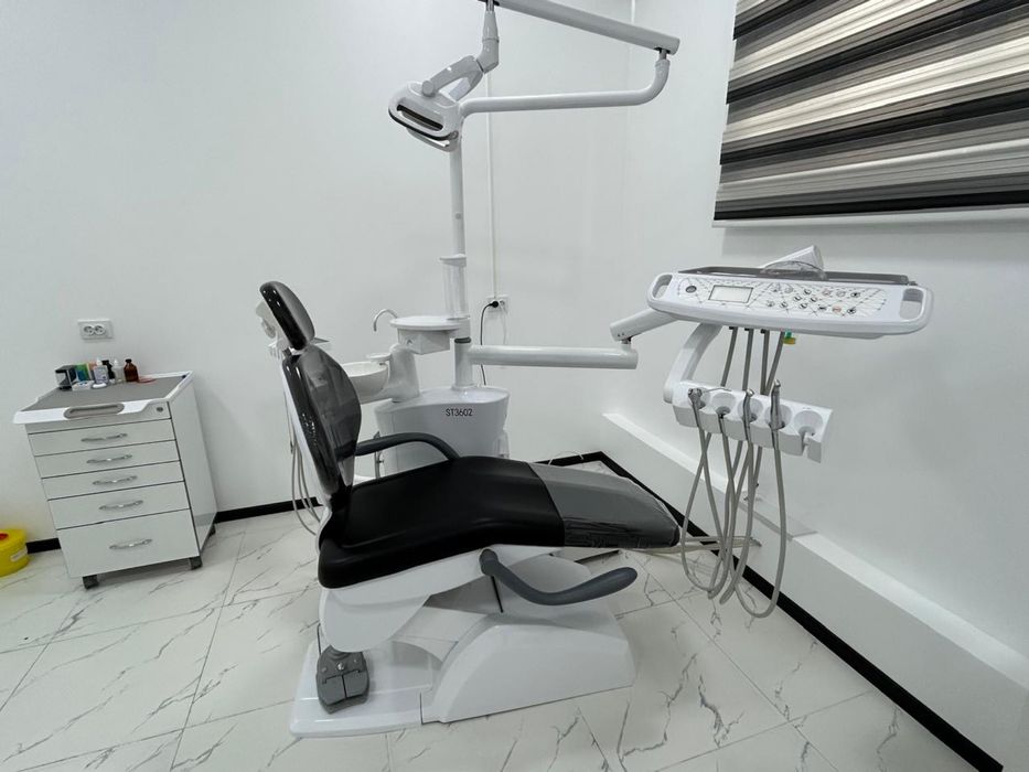 Стоматологическое кресло, автоклав, УЗ-ванна, компрессор