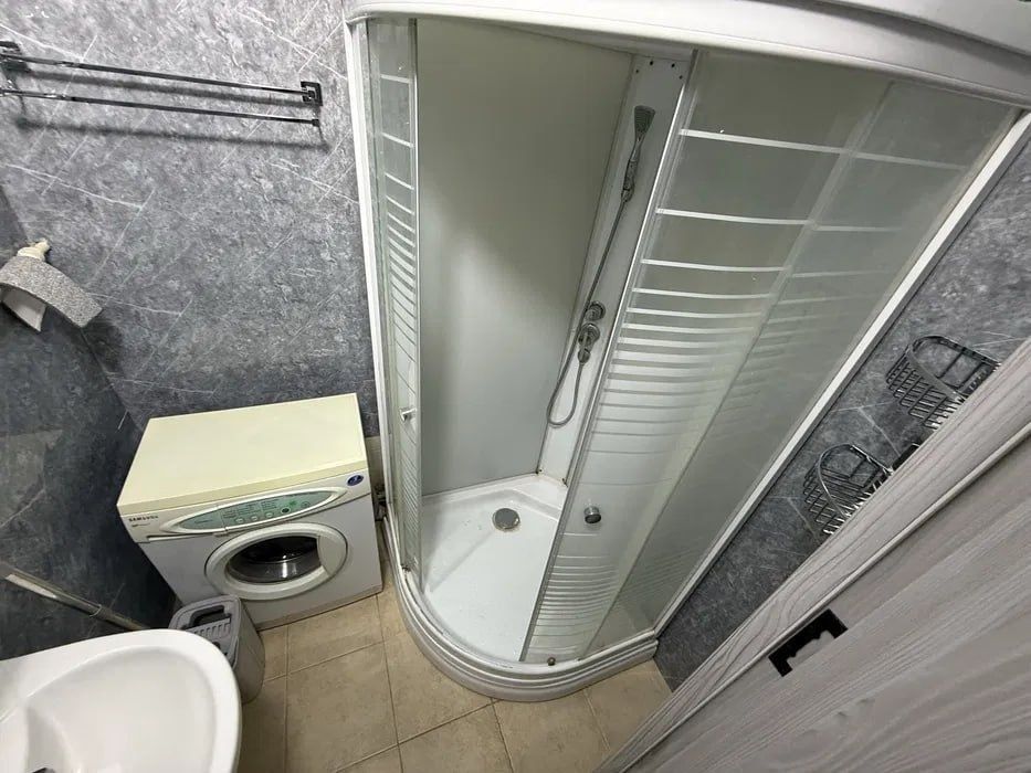 Район: Чиланзарский Адрес: Метро Новза 

Адрес: Метро Новза