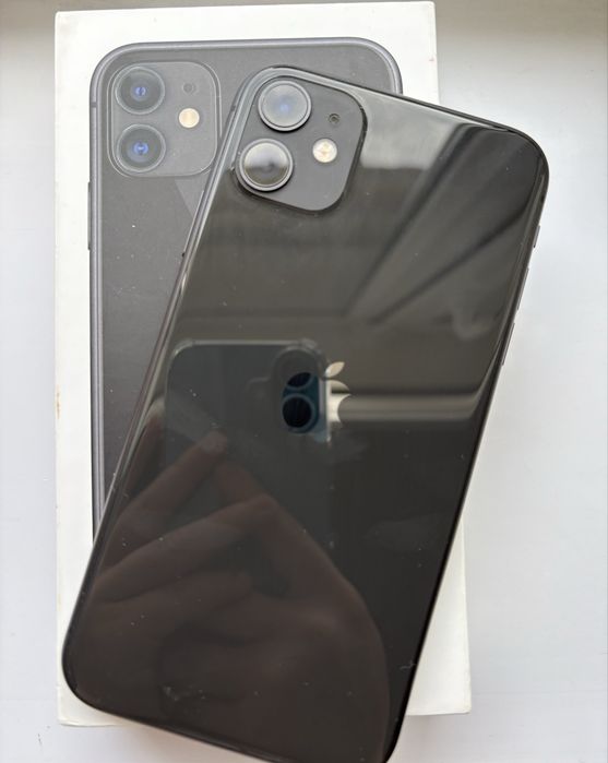 Айфон 11, с каробкой