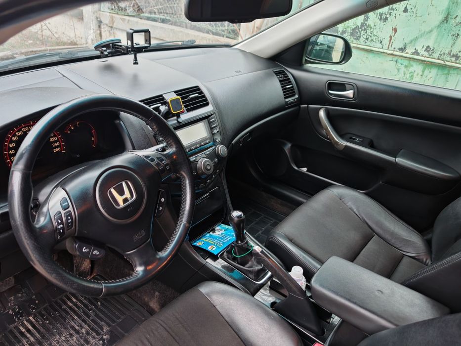 Vând/Schimb cu moto Honda Accord 2008