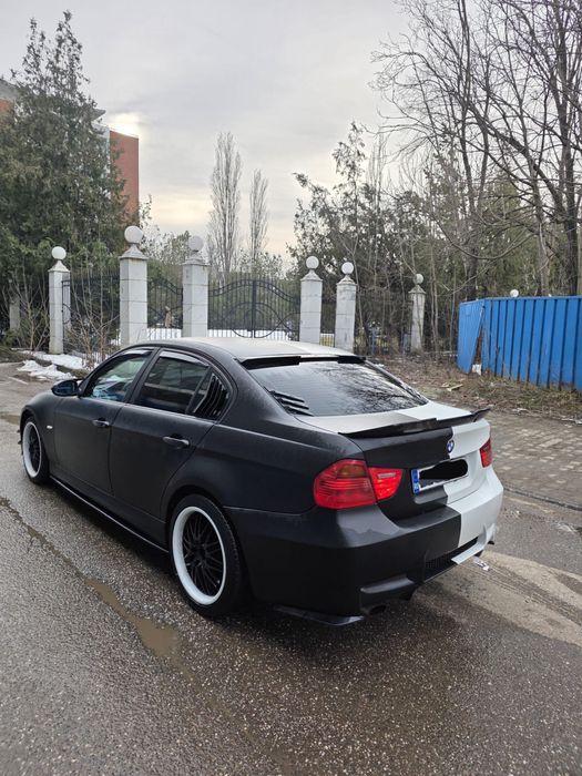 BMW e90 2.0d 2007