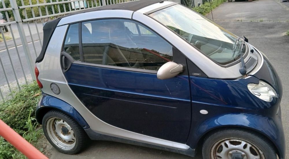 Dezmembrez Smart fortwo 450 diesel, cabrio