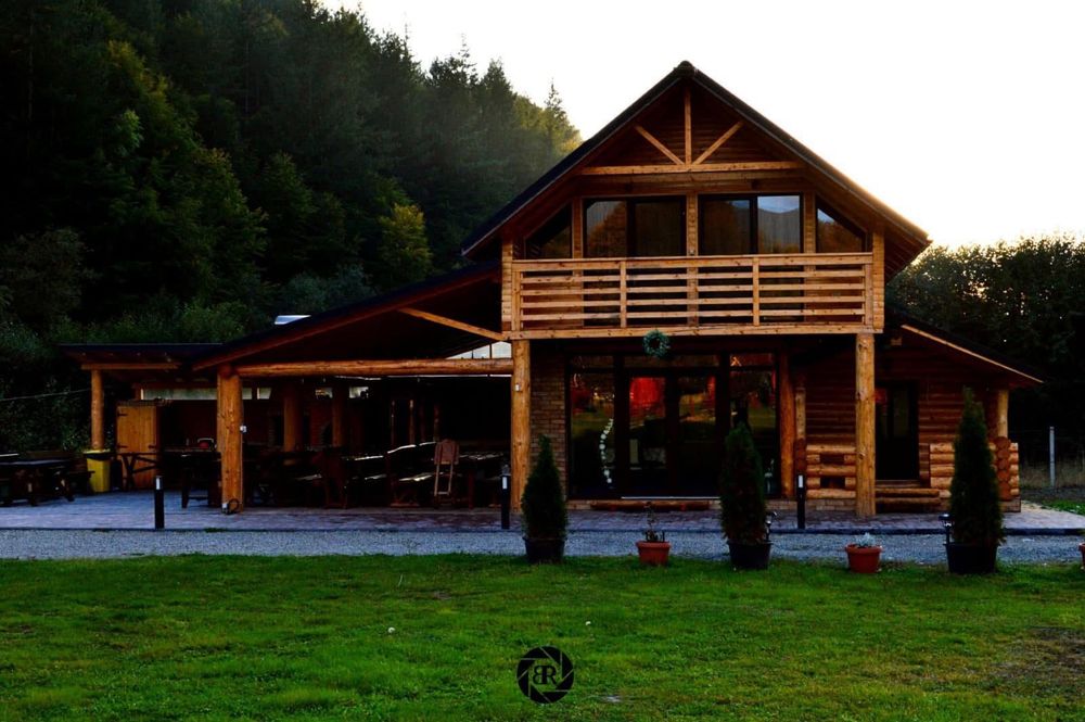 Cabana de închiriat Munții Țibleș | 5 camere | Ciubăr | Piscină | BBQ | ATV & biciclete