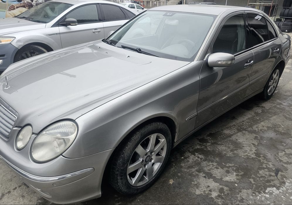 Mercedes E Class • 2.2 Diesel • 2006 • Automat • Avantgarde • Variante