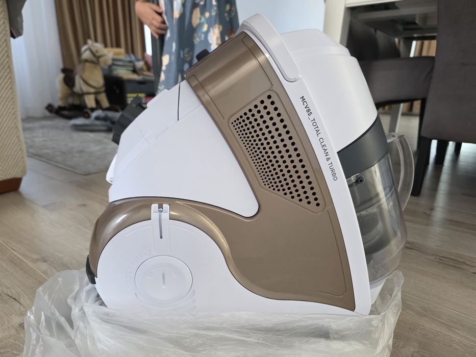 Aspirator Polti Unico MCV 85 Total Clean & Turbo