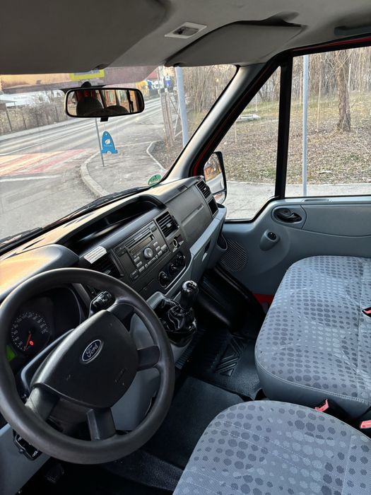 Ford transit 2012