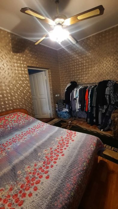 Продам дом с магазином