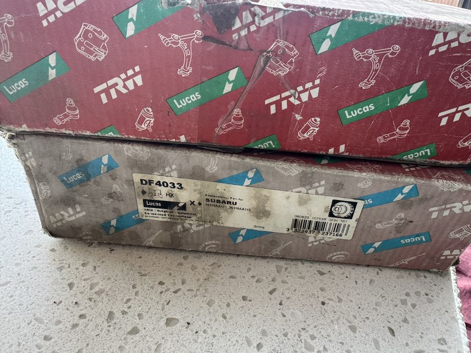Subaru новые тормозные диски задние