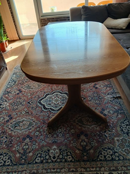 Холна маса.масив.