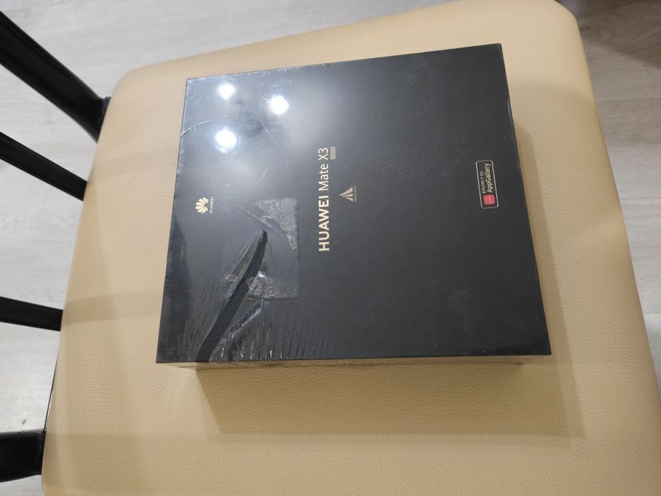 Huawei Mate X3 12/512gb