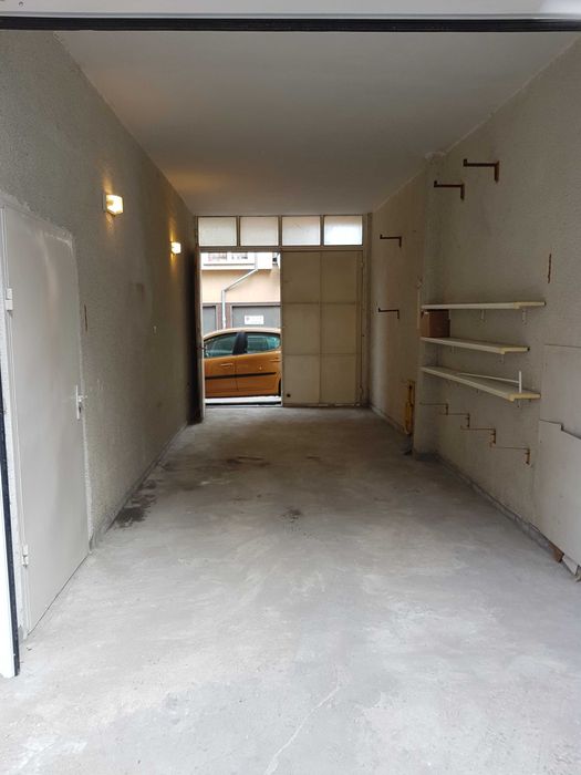 Гараж под наем център, до Билла Колхозен пазар