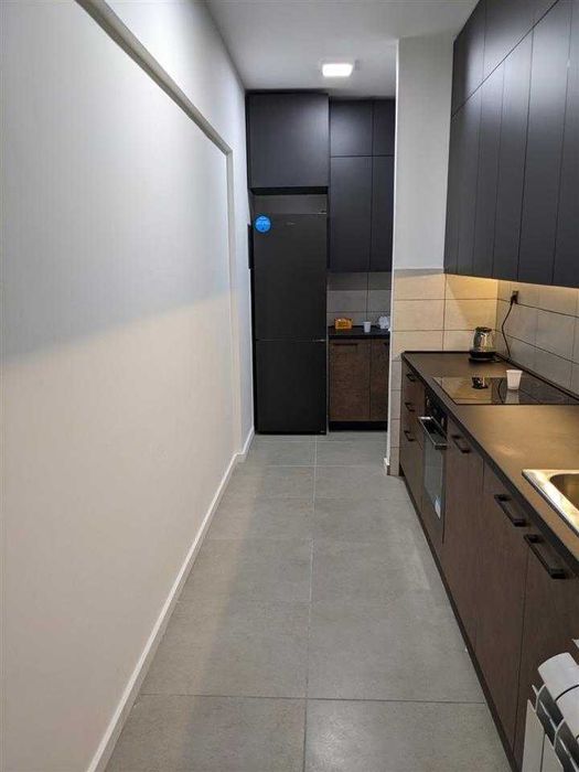 Дава се под наем Двустаен апартамент в Бургас, Зорница - 68 кв.м за 204 € - Снимка #1