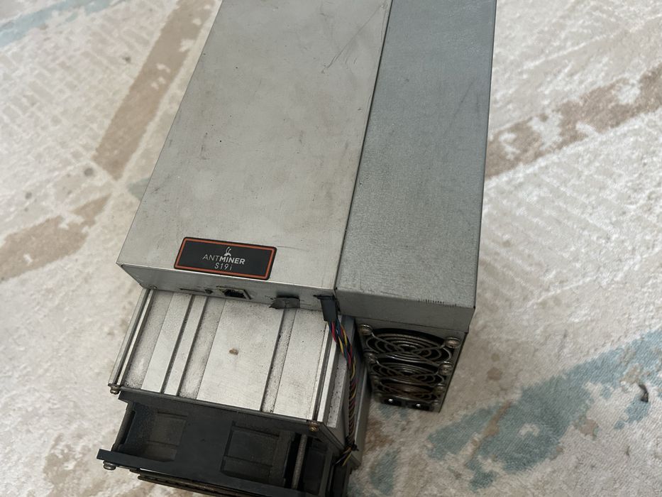 Antminer S19i 92.5TH/s ASIC майнер для Bitcoin - 4 шт